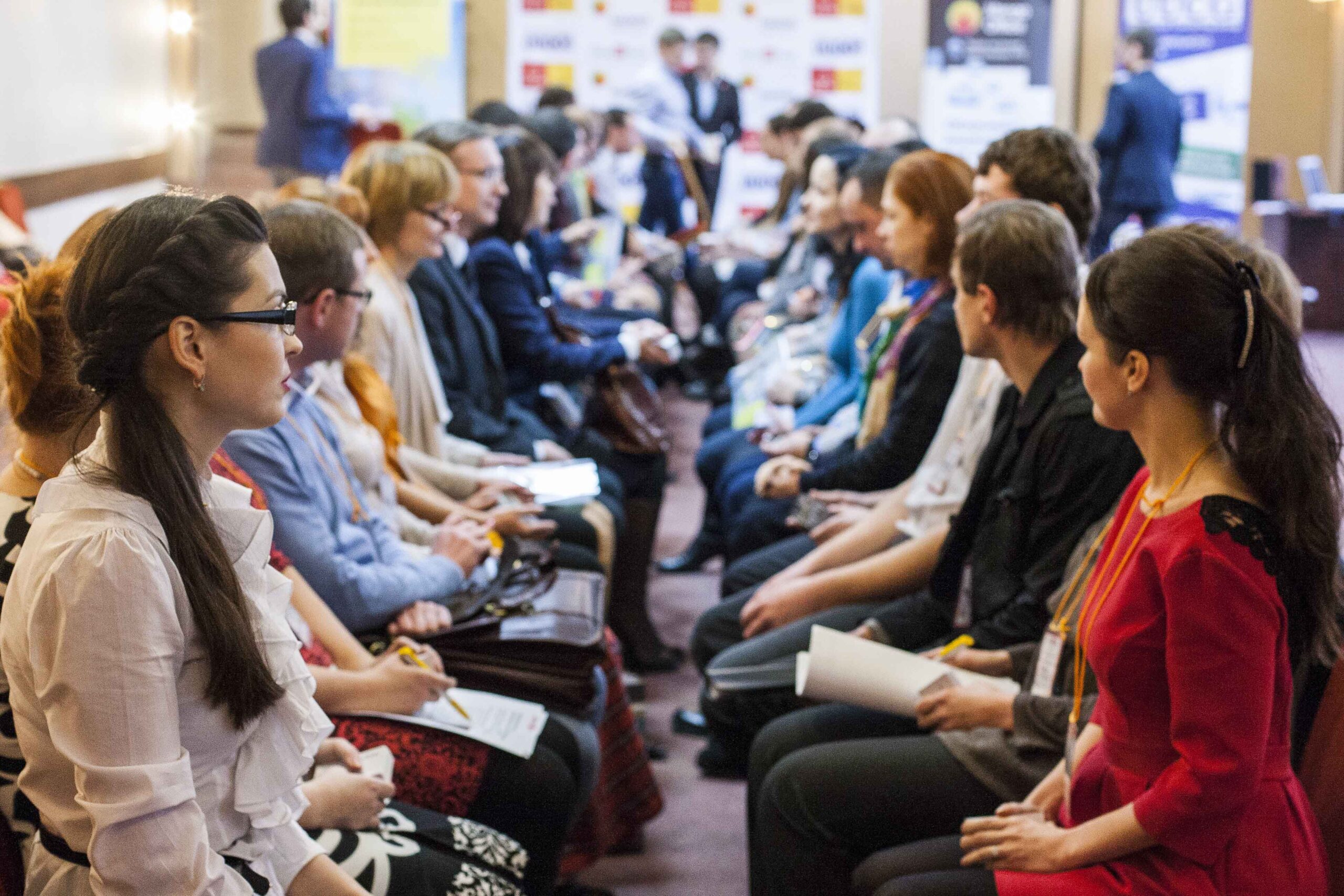 face-to-face-meeting_t20_GGe1Go